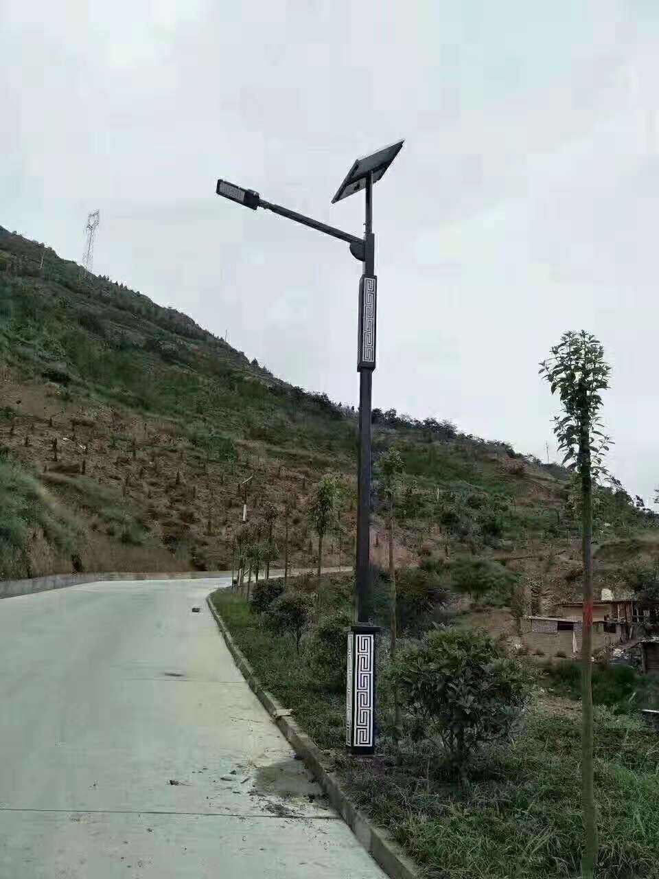 南京仿古太阳能路灯
